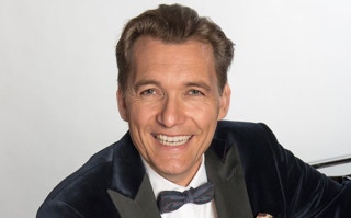 Markus Schimpp, sympatischer und vielseitiger Künstler und Musiker